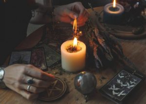 Магия свечи: интересные поверья о свечах