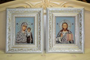 Какую православную икону подарить ребенку