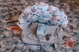Как можно заработать большие деньги в России